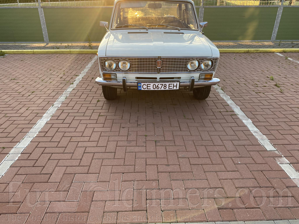 Lada Vaz 2103, Top originál stav 