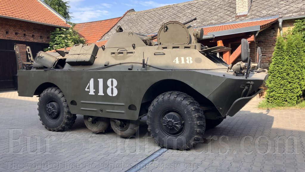 BRDM-2 obrněný obojživelný transportér