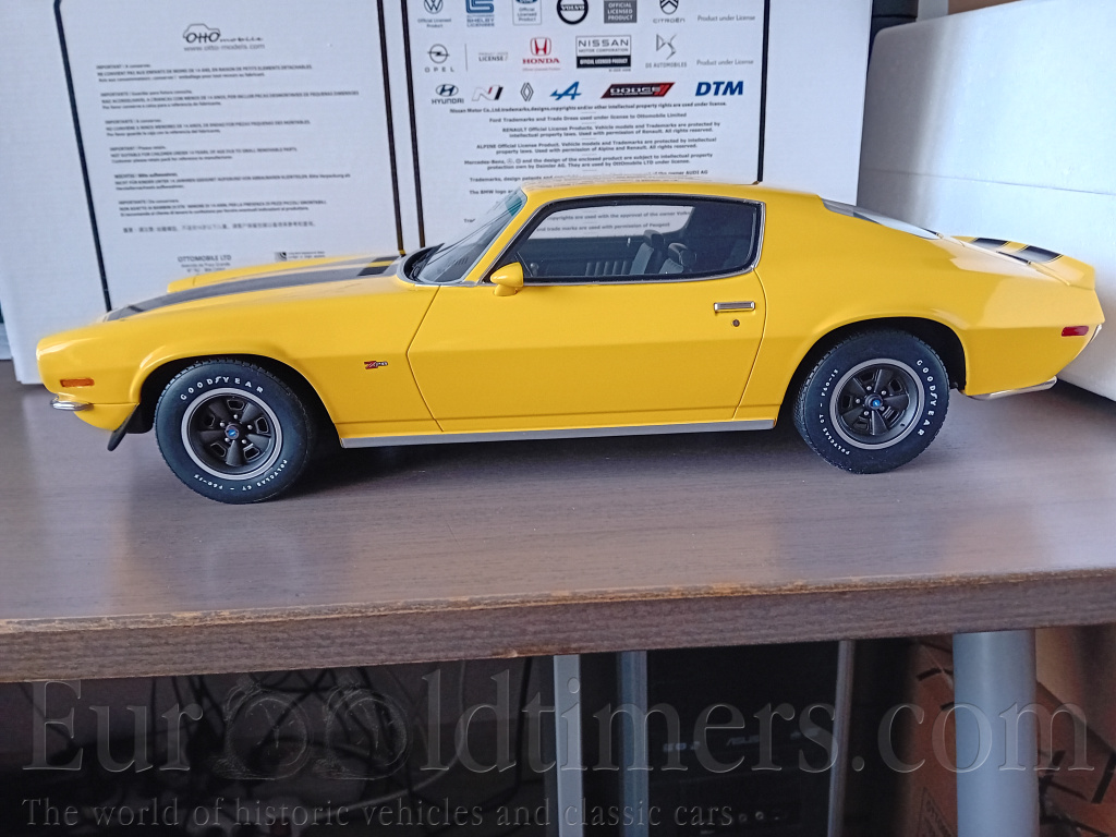 Chevrolet Camaro Z28 RS 1970  1:12  Otto