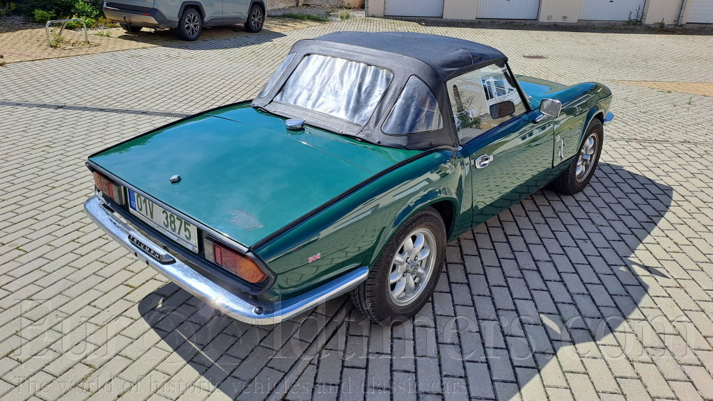 Triumph Spitfire 1500 a 4 motory 1500