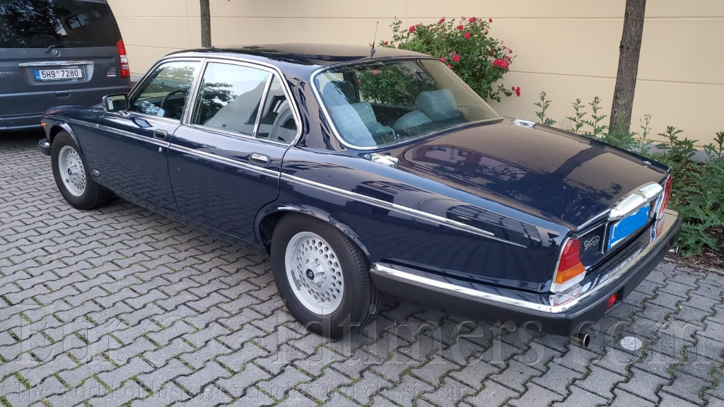 Daimler Double Six -Jaguar XJ12 TOP Stav