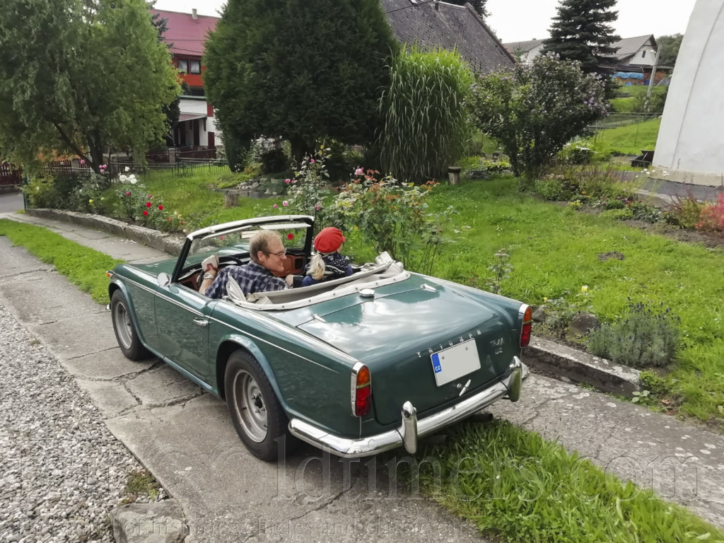 Triumph TR4A IRS