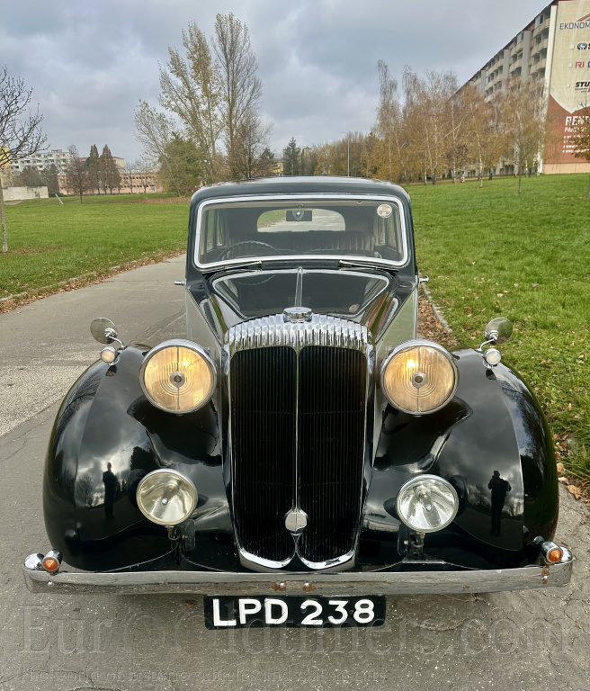 Daimler DB18 z roku 1947 v pěkném stavu