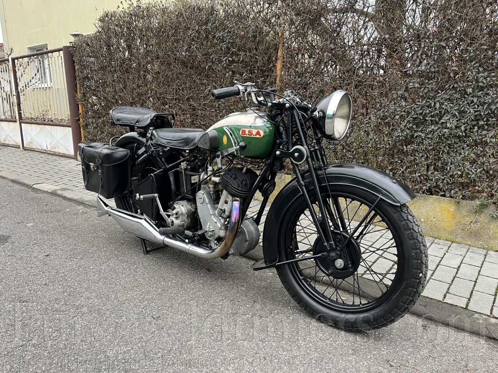 BSA H32-9 Sloper De Luxe 557 SV