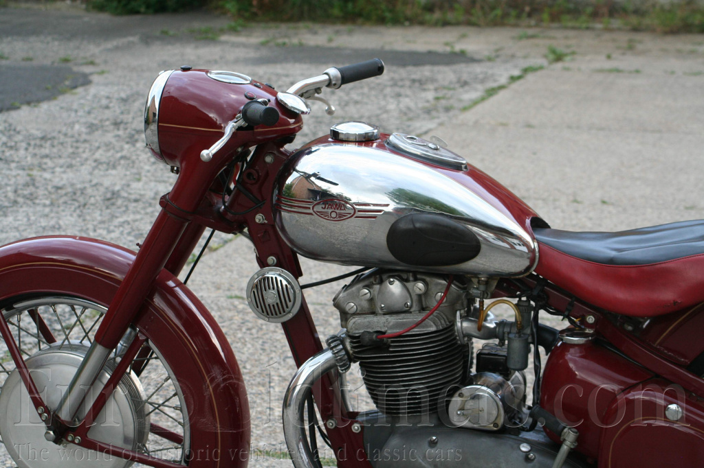 Jawa 500 OHC Twin 1957