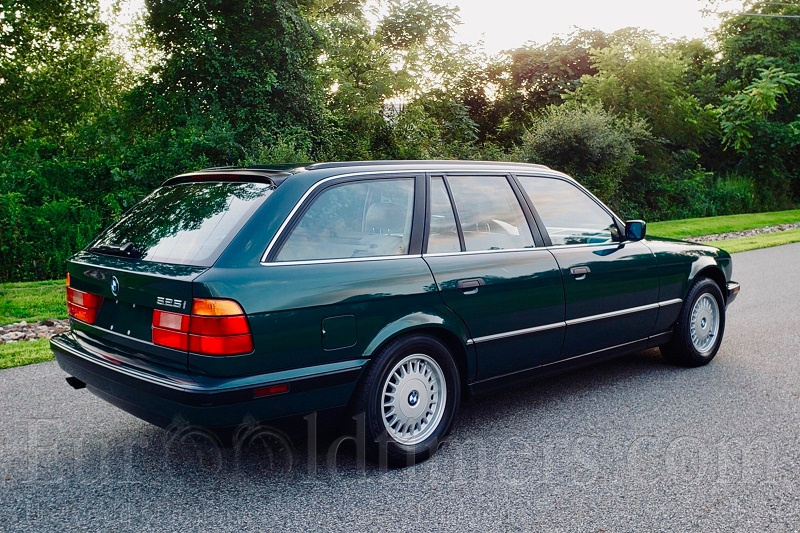 1992 BMW 525i