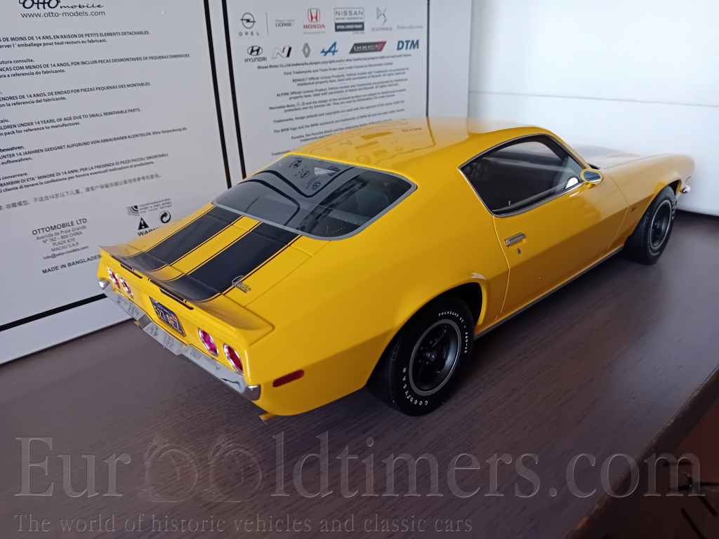 Chevrolet Camaro Z28 RS 1970  1:12  Otto