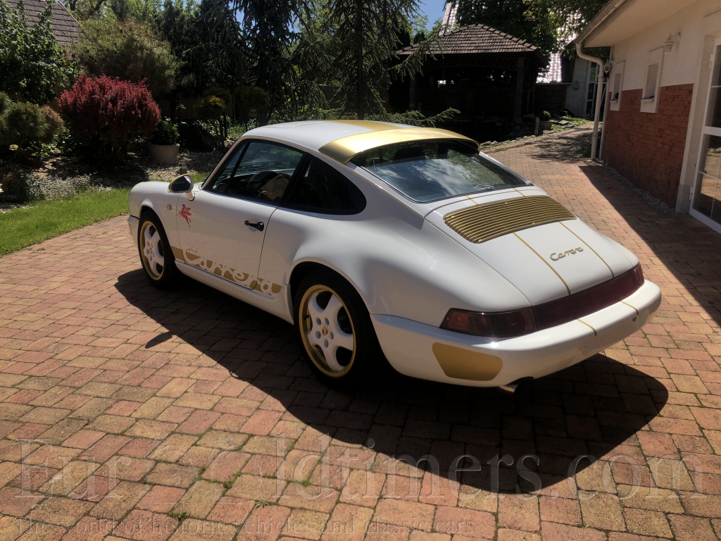 Porsche 911 Carrera