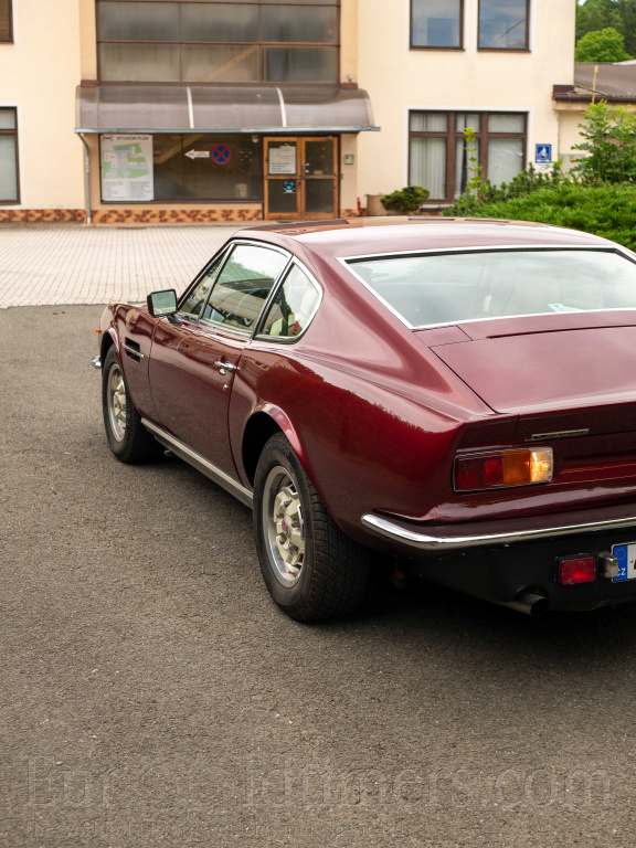 1982 Aston Martin V8 VANTAGE po Mr. Bean