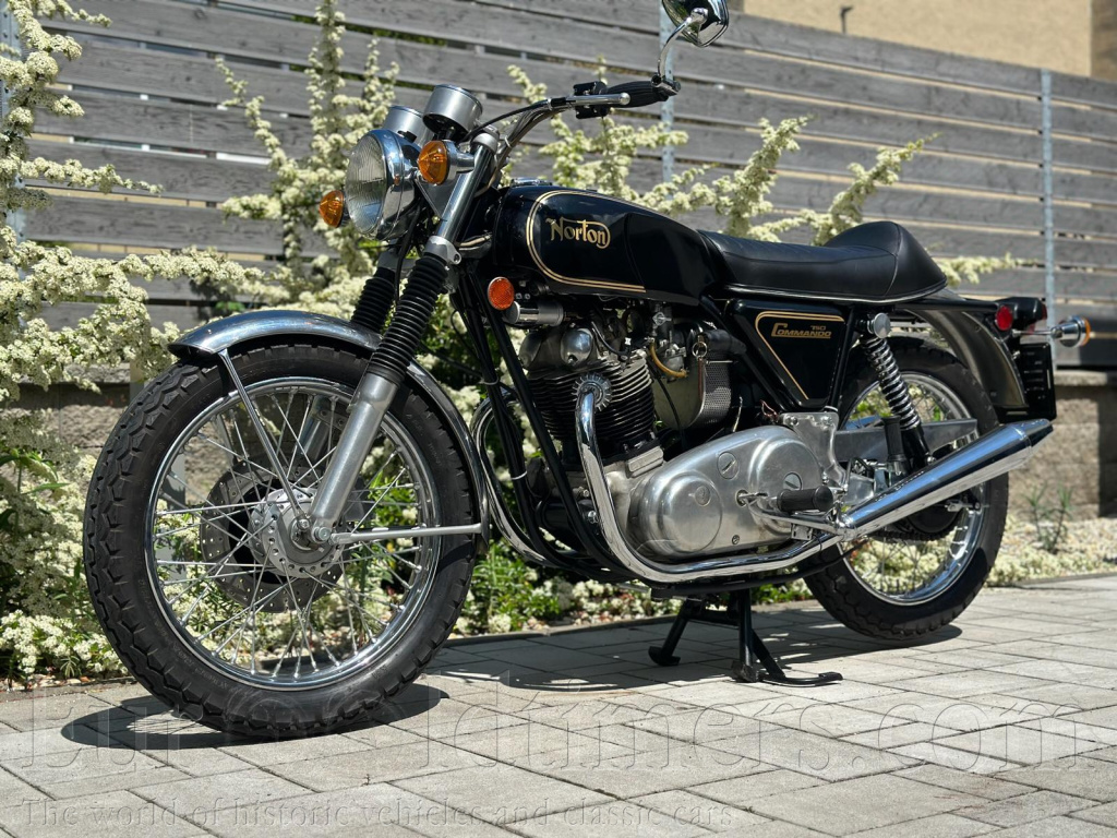 Prodám NORTON COMMANDO 750