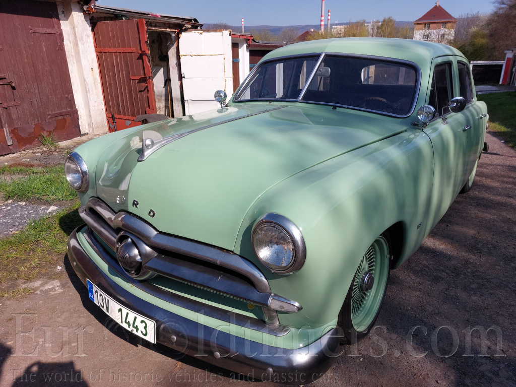 Ford Custom 1949