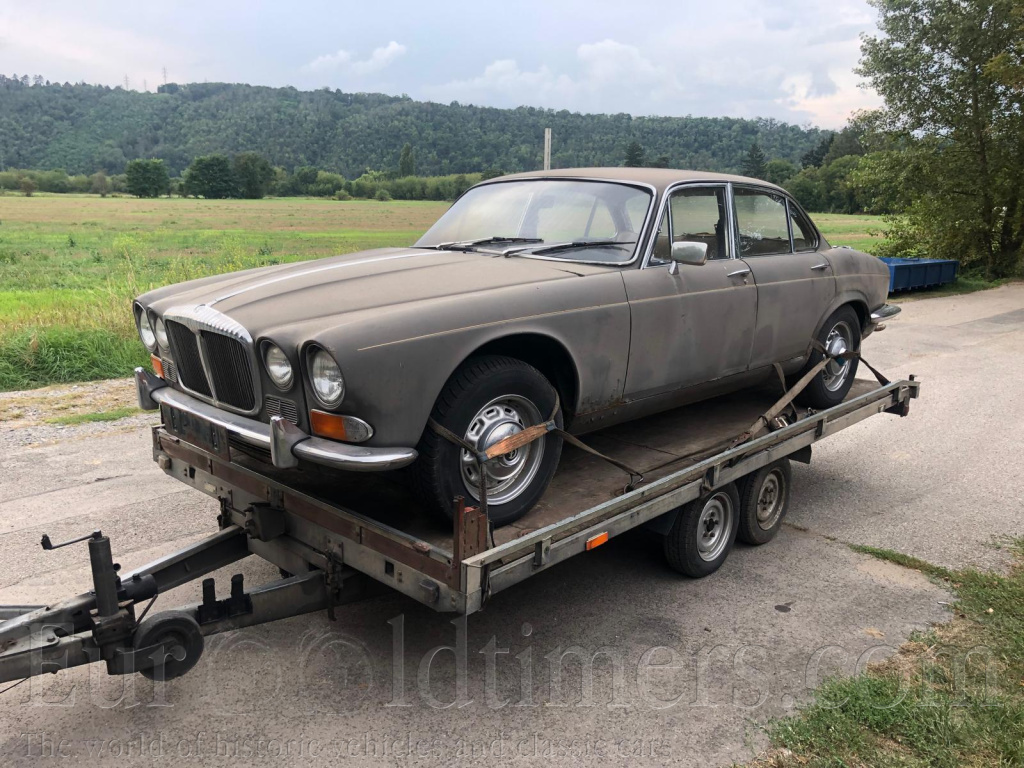 Jaguar Daimler Sovereign 4.2, I.serie 