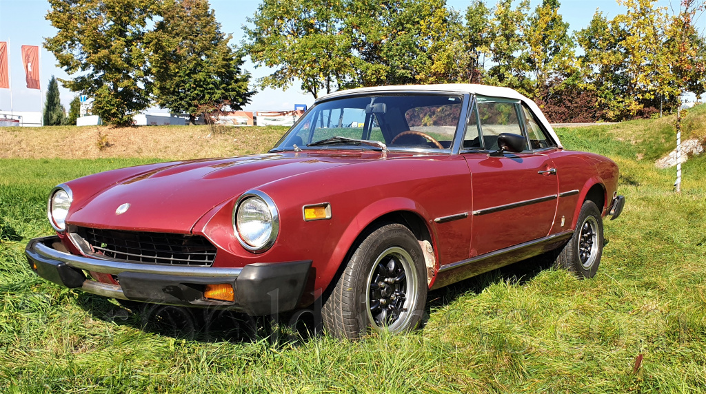 Fiat 124 Spider