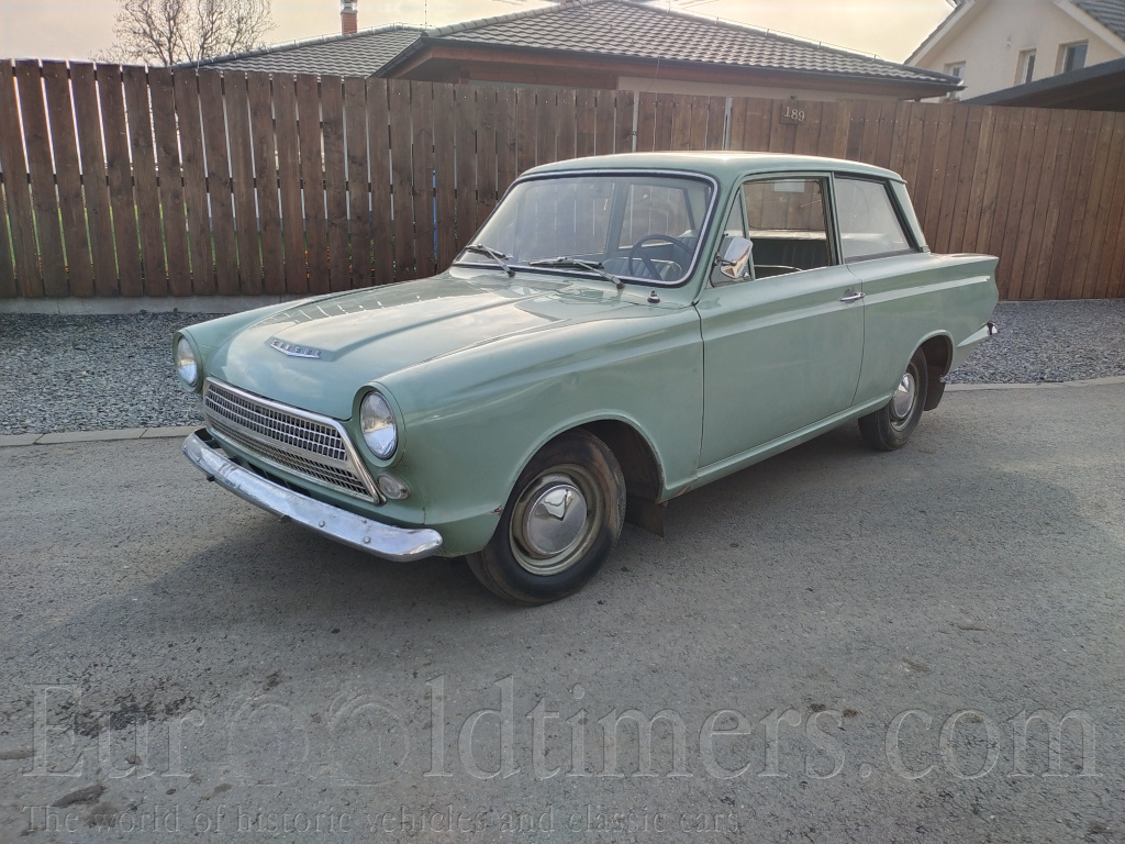 Prodám Ford Cortina