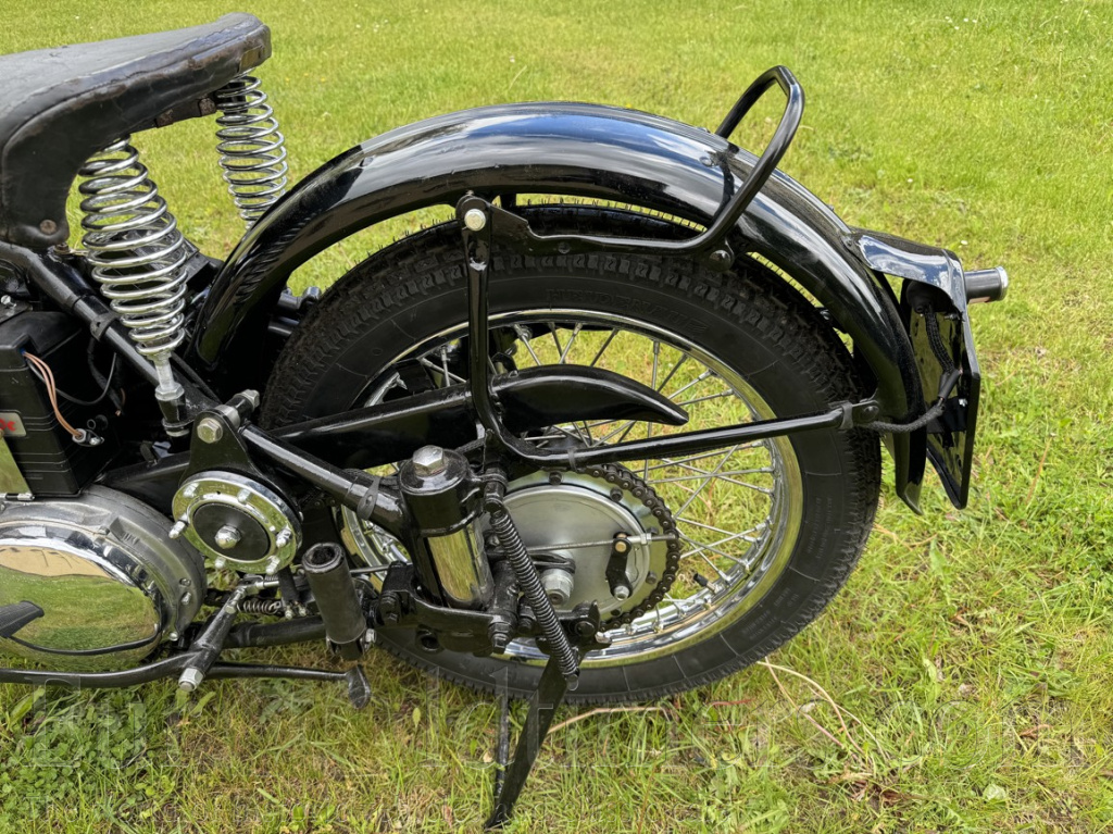 Ariel VHA 500 OHV 1952