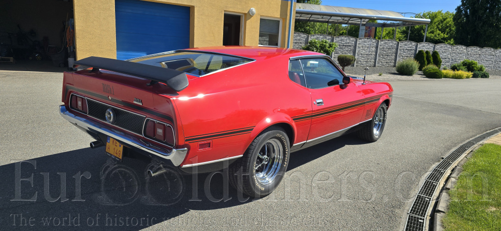 1971 Ford Mustang MACH 1