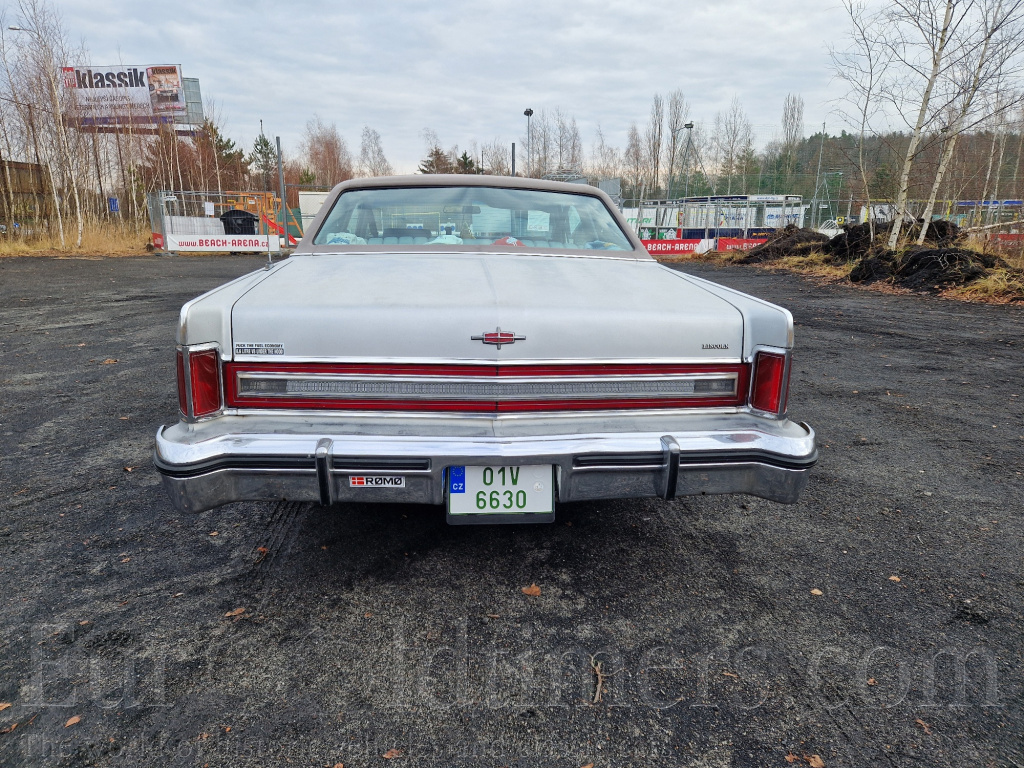 Lincoln Continental Town Coupe (1979)