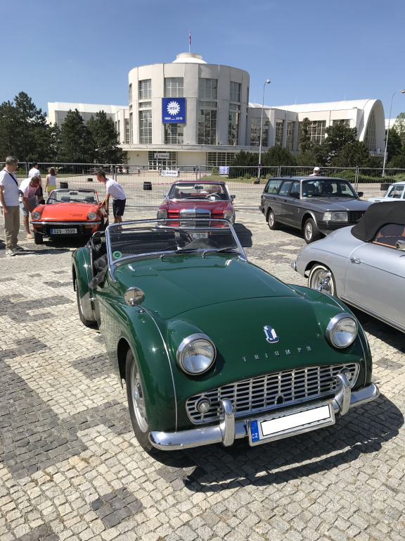 Triumph TR3