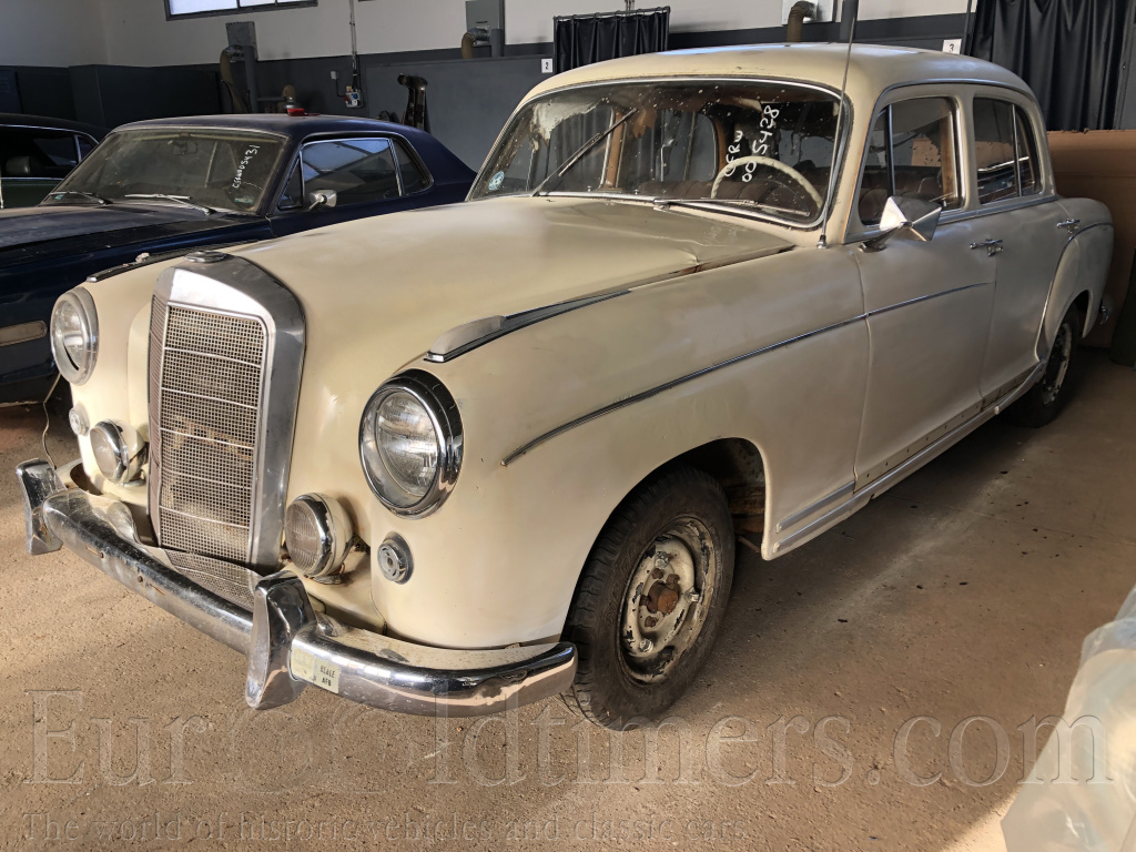 1959 Mercedes 220S Ponton