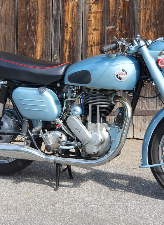 Norton ES2 1956