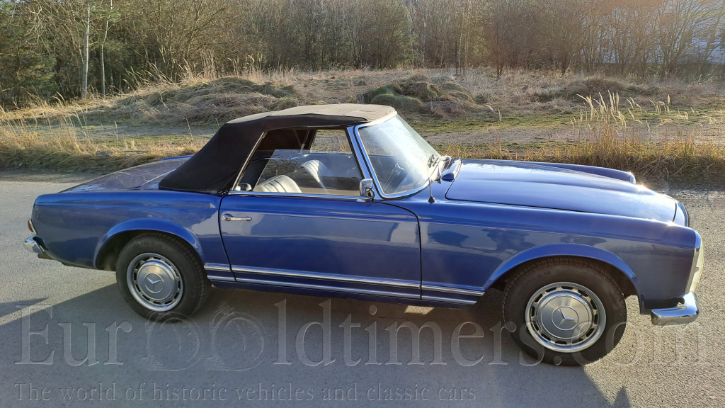 Mercedes-Benz 230 SL Pagoda W113 