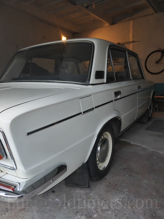 Vaz 2103