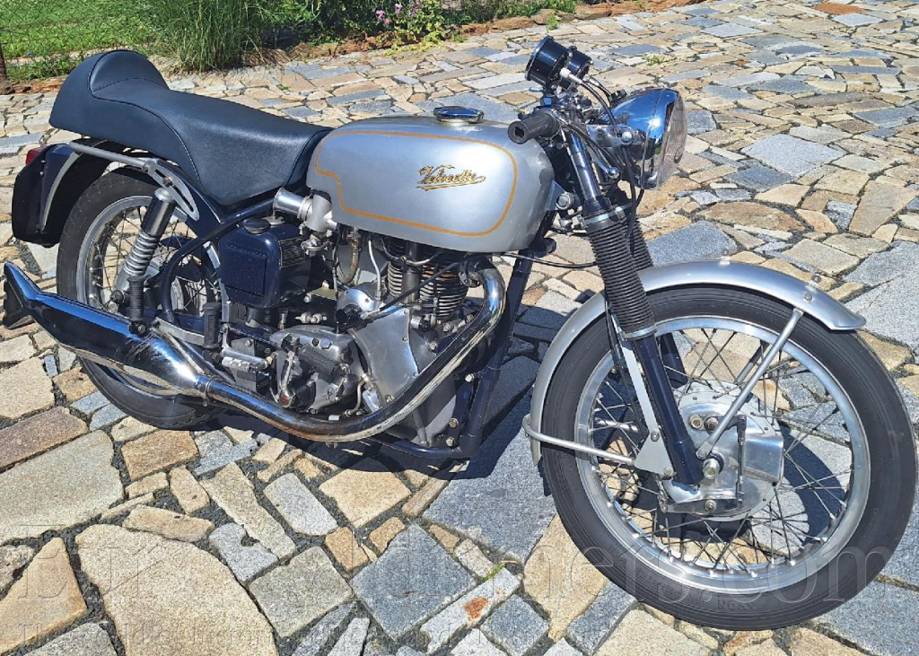 Velocette Thruxton