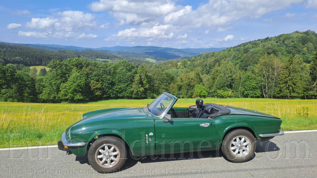 Triumph Spitfire 1500 a 4 motory 1500