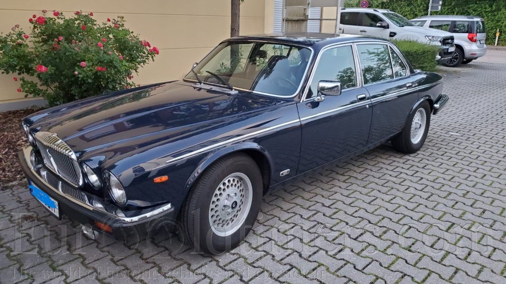 Daimler Double Six -Jaguar XJ12 TOP Stav