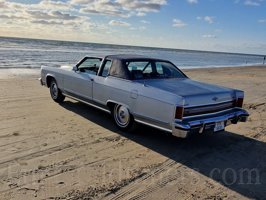 Lincoln Continental Town Coupe (1979)