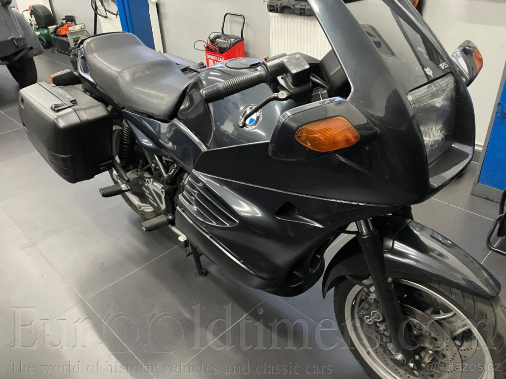 BMW K1100RS