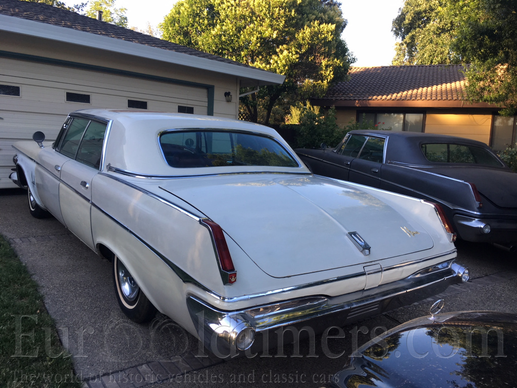 1963 Chrysler Imperial LeBaron