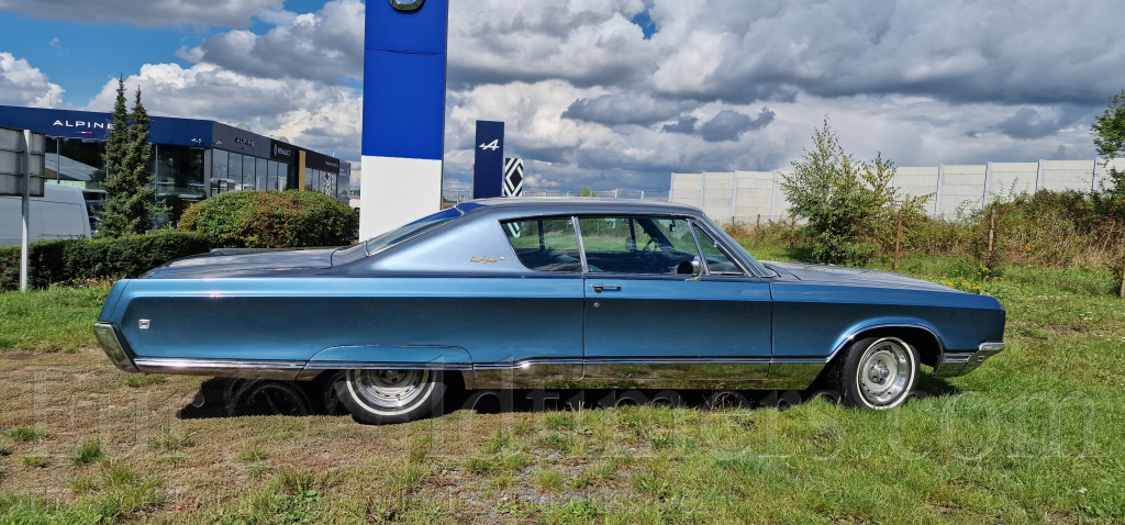 Chrysler New Yorker