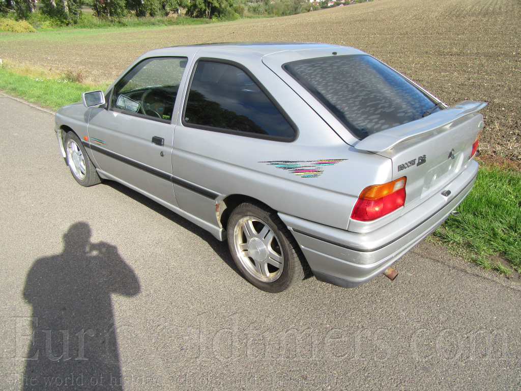 Ford Escort RS 2000, r.v.1992, 87.970 km