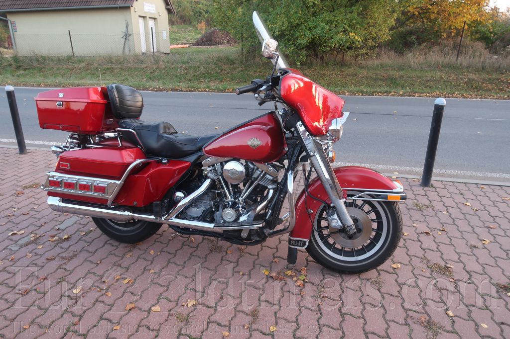 Harley-Davidson Electra Glide FLHT