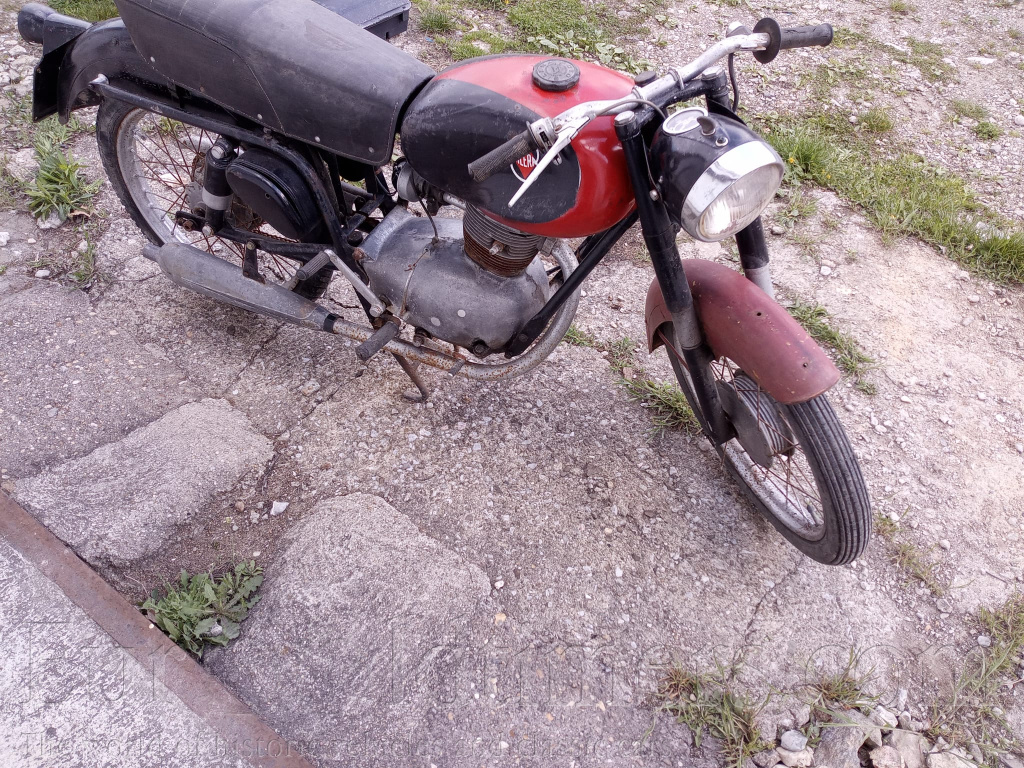 Gilera 150 supersport