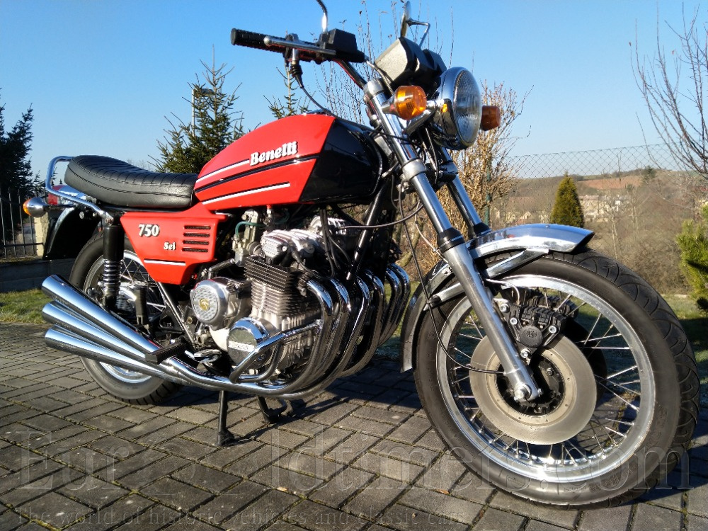 Benelli Sei 750