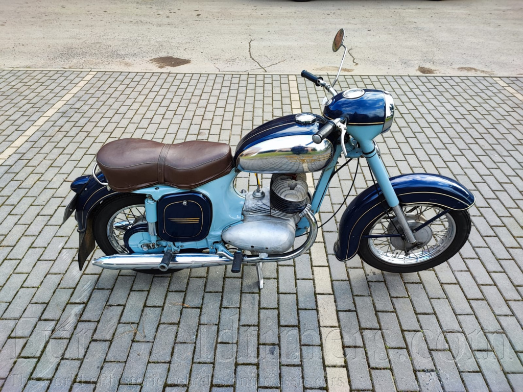 Jawa 350/354 kývačka v originálním stavu