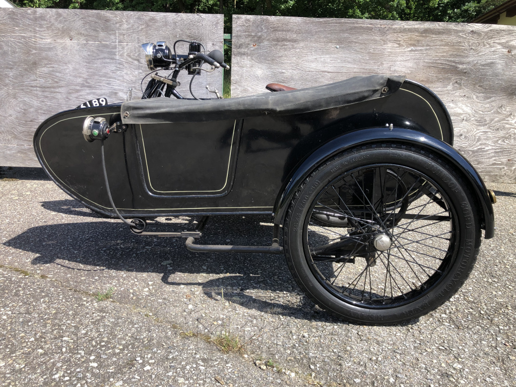 Royal Enfield 1000 r. v. 1921