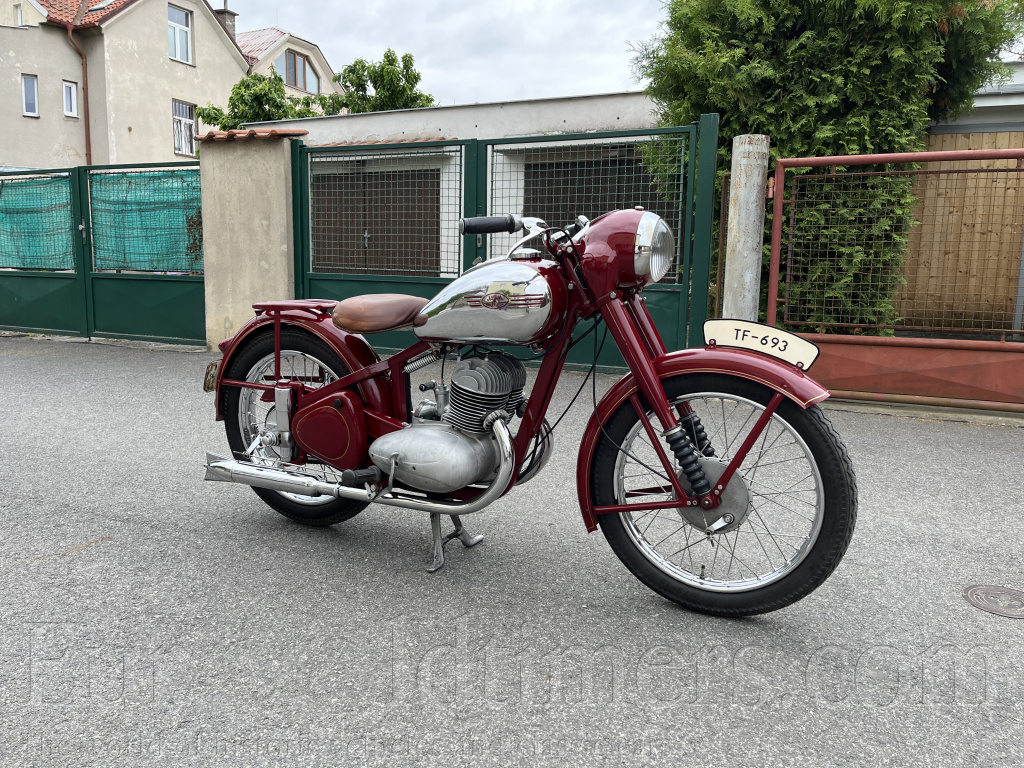 Jawa 350/18 Pérák, r.v. 1953 s TP