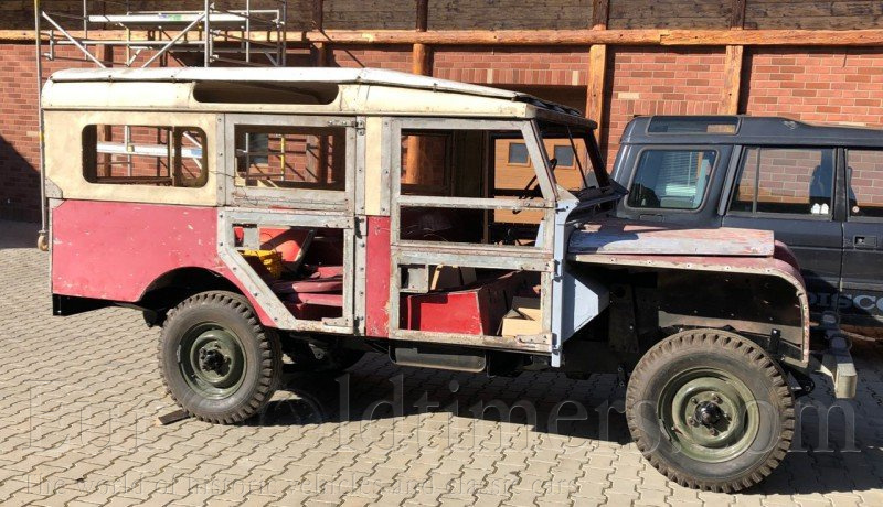 Land Rover Series STW107 