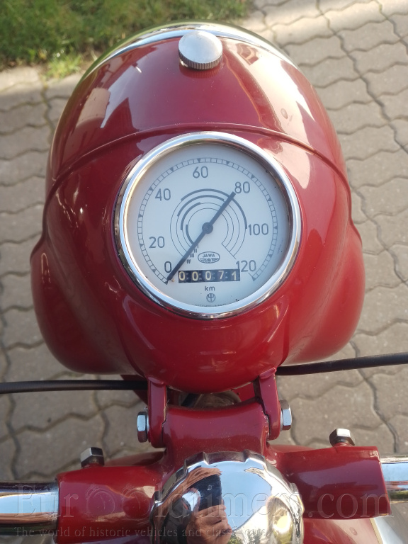 Jawa 250 Pérák 11 