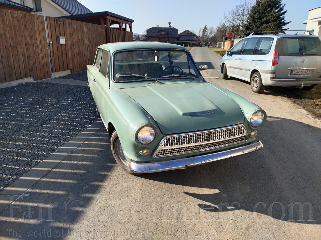 Prodám Ford Cortina