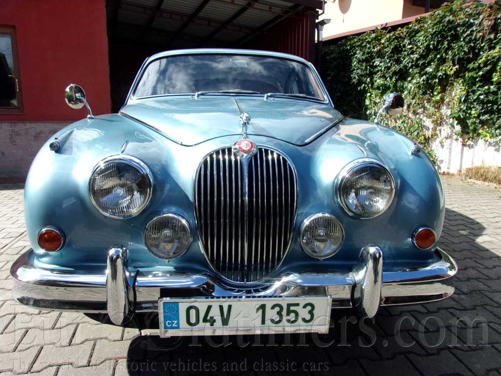 Jaguar MK2