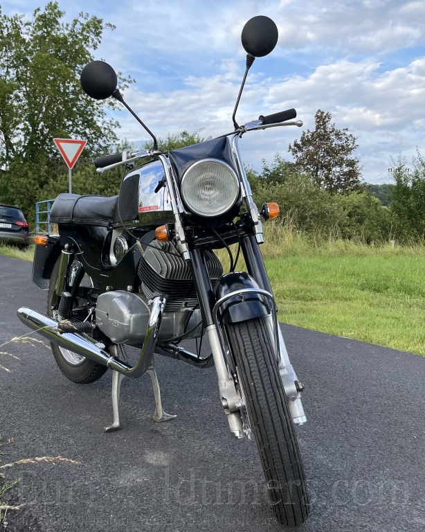 Jawa Bizon 350 