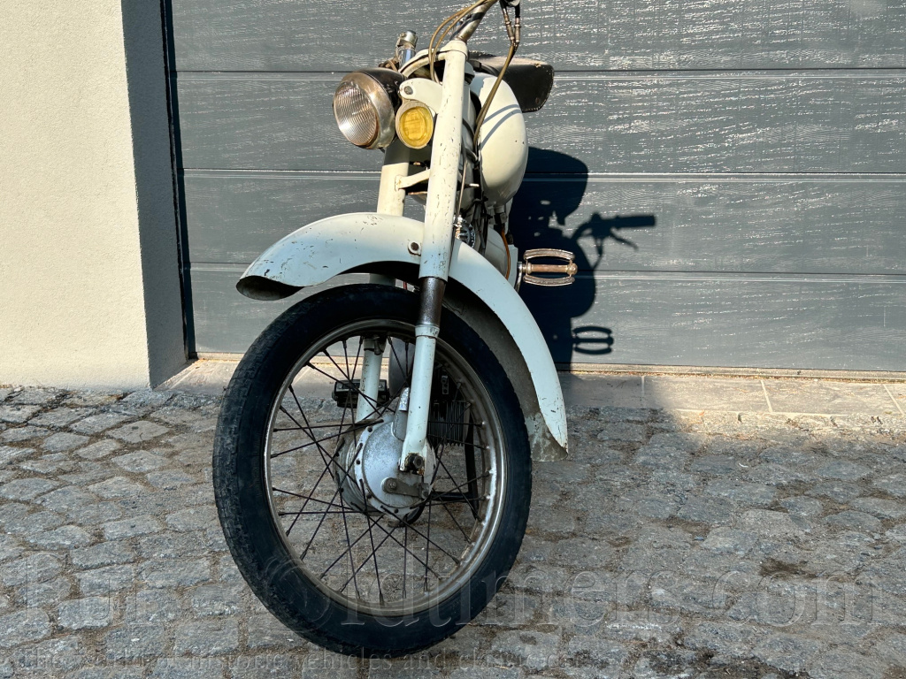 Motocykl Motom