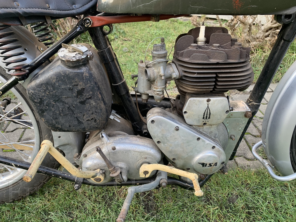 BSA M20 s motorem WM 21, 600 ccm SV (194