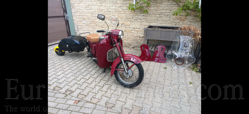 Jawa 250 půlbuben 1954 kývačka