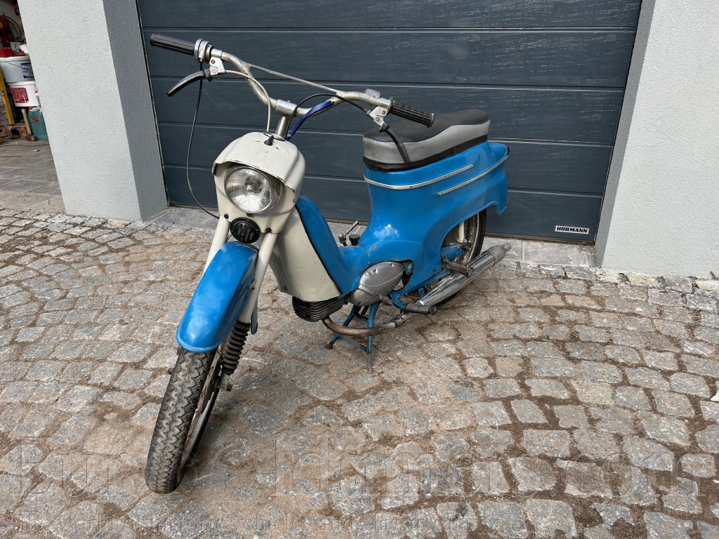 Motocykl Jawa 21