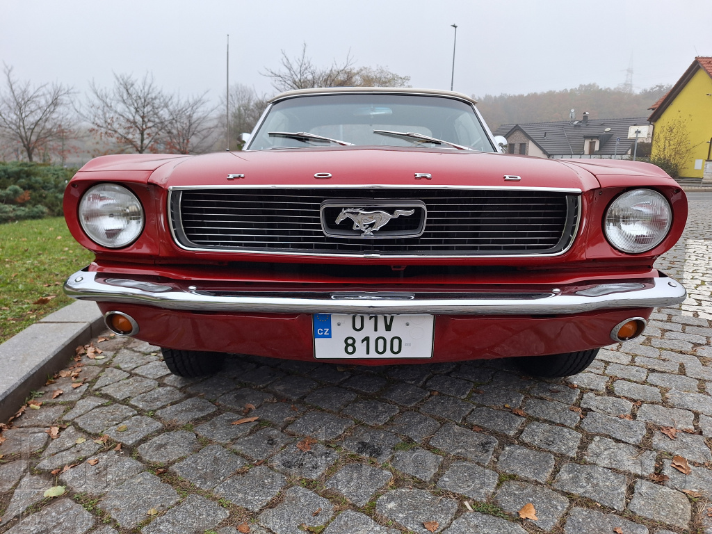 Ford Mustang convertible 1966